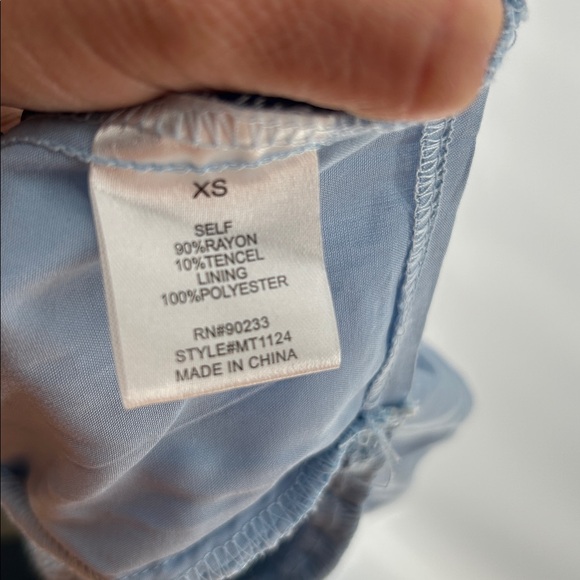 L.A. Hearts Blue Bustier Crop Top XS Long Sleeve Smocked Back V Neck - Picture 9 of 10